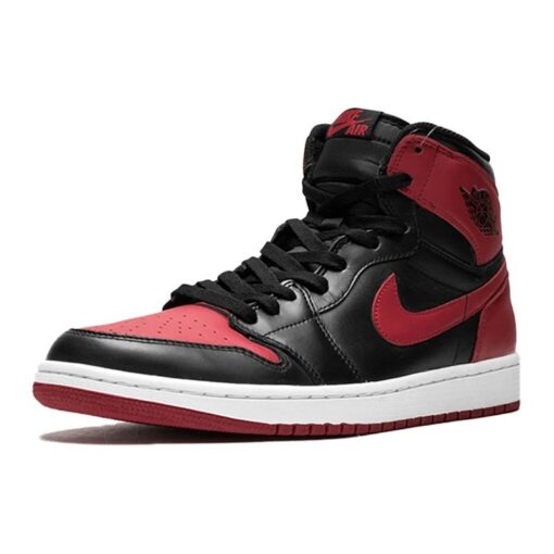 Air Jordan 1 Retro High OG 'Bred' 2013 555088-023