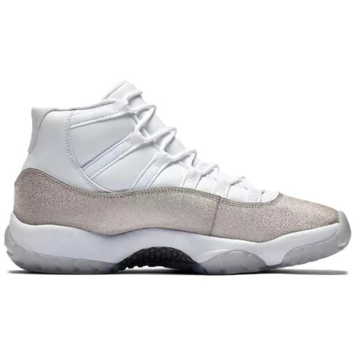 (WMNS) Air Jordan 11 Retro 'Vast Grey' AR0715-100