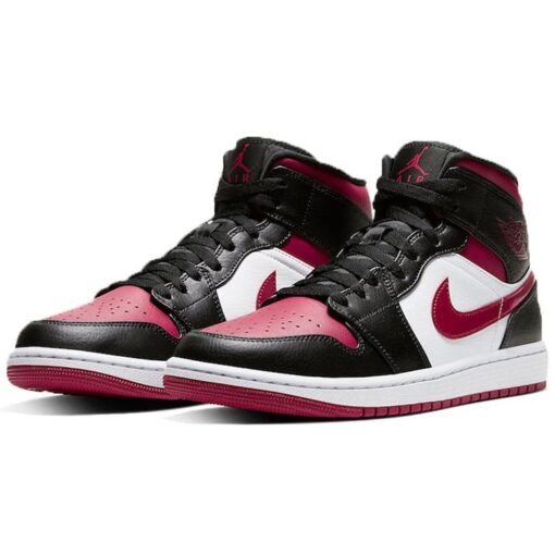 Air Jordan 1 Mid 'Noble Red' 554724-066