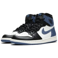 Air Jordan 1 Retro High OG 'Blue Moon' 555088-115