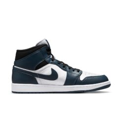 Air Jordan 1 Mid 'Armory Navy Dark Teal' 554724-411