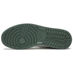 Air Jordan 1 Retro High OG 'Clay Green' 555088-135