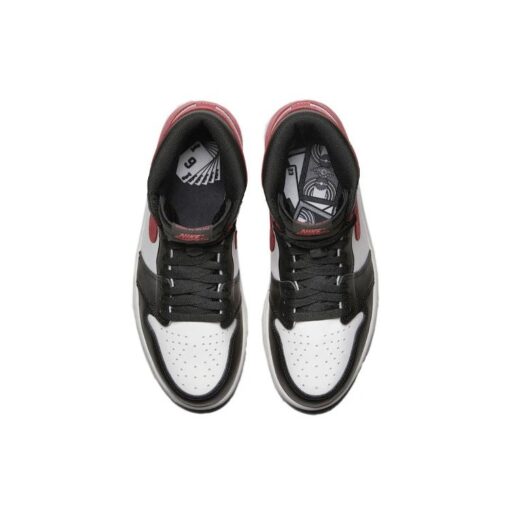 Air Jordan 1 Retro High OG 'Track Red' 555088-112