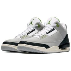 Air Jordan 3 Retro 'Chlorophyll' 136064-006