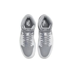 Air Jordan 1 Retro High OG 'Stealth' 555088-037