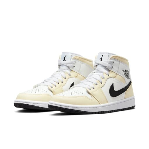 (WMNS) Air Jordan 1 Mid 'Coconut Milk' BQ6472-121