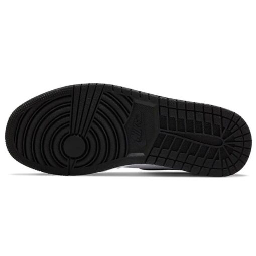 Air Jordan 1 Retro High OG 'Smoke Grey' 555088-126