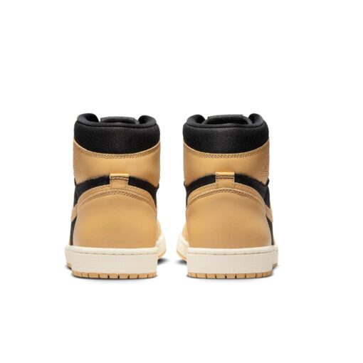 Air Jordan 1 Retro High OG 'Heirloom' 555088-202