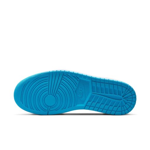 Air Jordan 1 Retro Low OG 'UNC' CZ0790-104