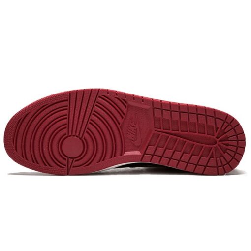 Air Jordan 1 Retro High OG 'Bred' 2013 555088-023