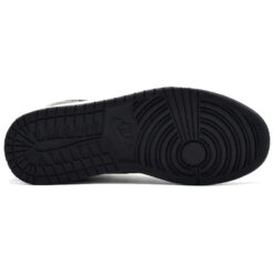 Air Jordan 1 Retro High OG 'Shadow' 2018 555088-013