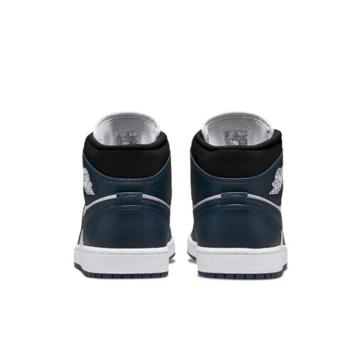 Air Jordan 1 Mid 'Armory Navy Dark Teal' 554724-411