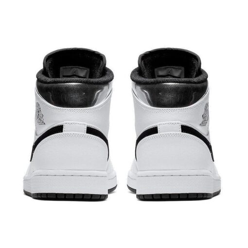 Air Jordan 1 Mid 'Alternate Think 16' 554724-121