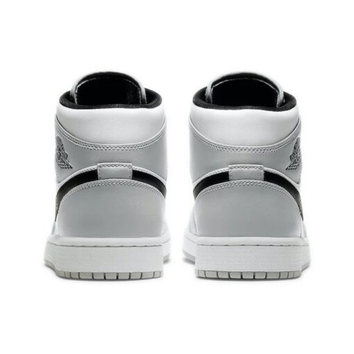 Air Jordan 1 Mid 'Smoke Grey' 554724-092