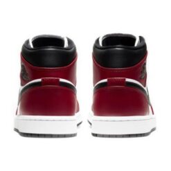 Air Jordan 1 Mid 'Chicago Black Toe' 554724-069