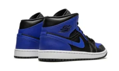 Air Jordan 1 Mid 'Hyper Royal' 554724-077