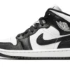 Air Jordan 1 Mid Homage Black White DR0501-101