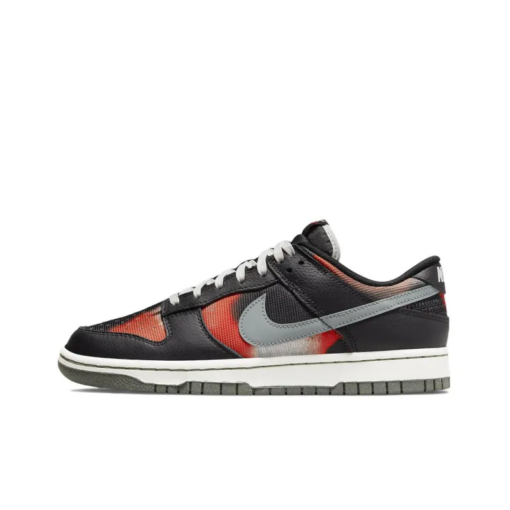 Dunk Low Graffiti Black Red - DM0108-001