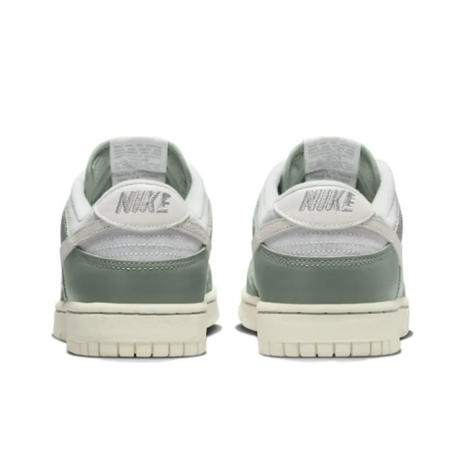 Dunk Low Retro Prm 'mica Green' Sneakers - Dv7212-300