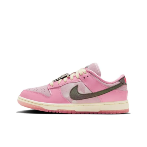 Dunk Low LX Barbie - FN8927-621