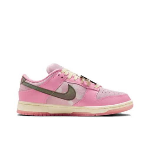 Dunk Low LX Barbie - FN8927-621