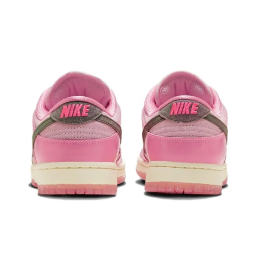 Dunk Low LX Barbie - FN8927-621