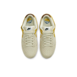 Dunk Low LX Banana - DR5487-100