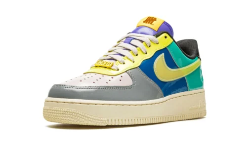 Air Force 1 Low SP Undefeated Multi-Patent Community - DV5255-001