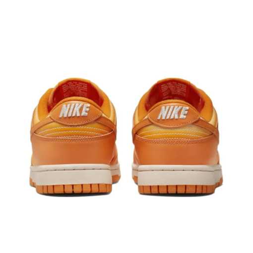 WMNS DUNK LOW Magma Orange - DX2953-800