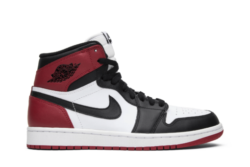 Air Jordan 1 Retro High OG 'Black Toe' 2013 Revered Footwear