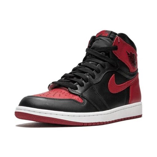 Air Jordan 1 Retro High OG 'Banned' 2016 555088-001