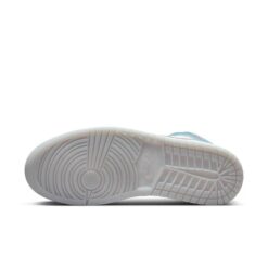 Air Jordan 1 Mid SE ‘French Blue’ DN3706-401