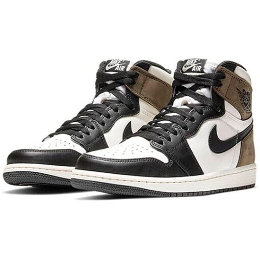 Air Jordan 1 Retro High OG 'Dark Mocha' 555088-105