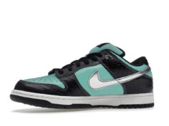 Nike Diamond Supply Co. x Dunk Low Pro SB 'Tiffany' - 304292-402