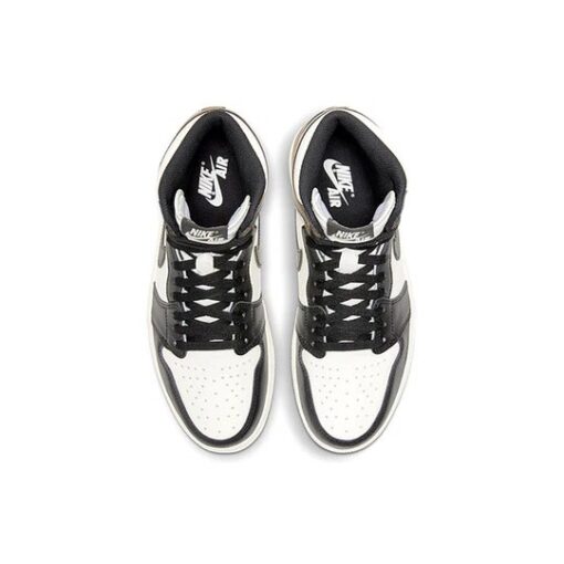 Air Jordan 1 Retro High OG 'Dark Mocha' 555088-105