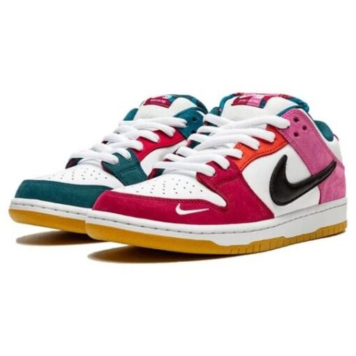 Nike SB Dunk Low Pro x Parra 'Friends & Family' DH7695-100