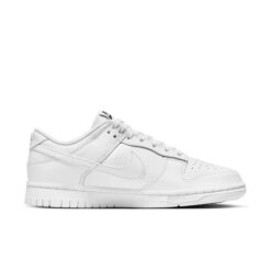 Wmns Dunk Low ‘Triple White’ DD1503-109