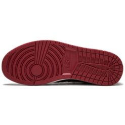 Air Jordan 1 Retro High OG 'Banned' 2016 555088-001