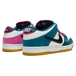 Nike SB Dunk Low Pro x Parra 'Friends & Family' DH7695-100