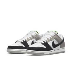 Nike SB Dunk Low 'Chlorophyll' BQ6817-011