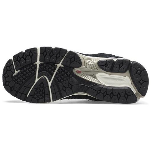 New Balance 2002R 'Protection Pack - Black Grey' M2002RDJ