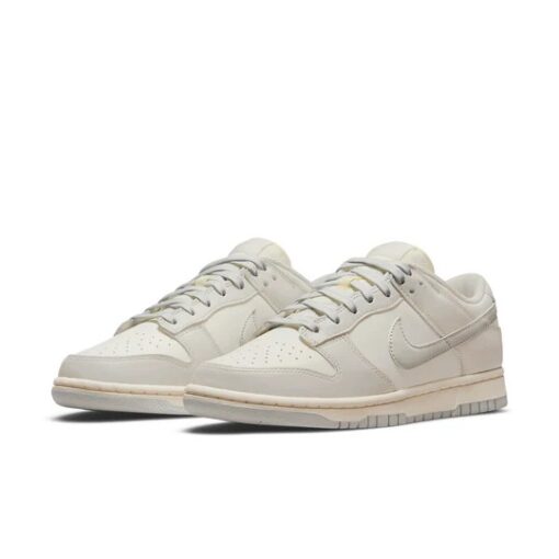 (WMNS) Nike Dunk Low 'Light Bone' DD1503-107