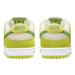Nike SB Dunk Low Green Apple 2022 Classic Kicks
