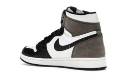 Air Jordan 1 Retro High OG Dark Mocha - 555088-105