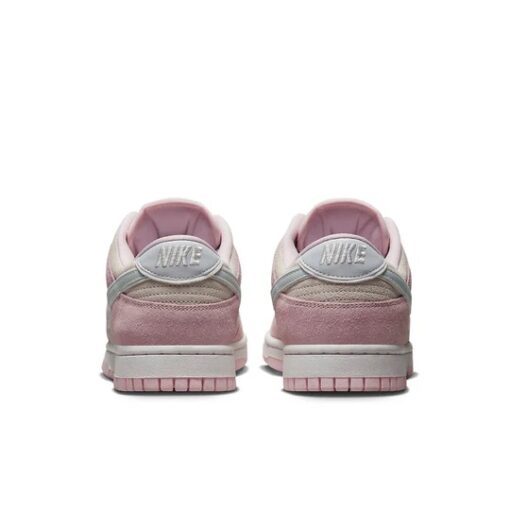 (WMNS) Nike Dunk Low LX 'Pink Foam' DV3054-600