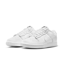 Wmns Dunk Low ‘Triple White’ DD1503-109