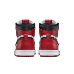 Air Jordan 1 Retro High OG 'Chicago' 2015 555088-101