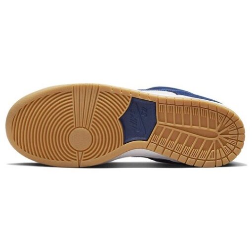 Dunk Low SB ‘Los Angeles Dodgers’ DO9395-400