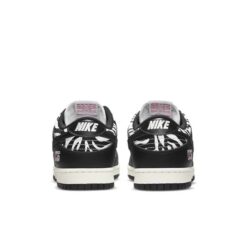 Nike SB Dunk Low Quartersnacks Zebra Unfading Sneaker