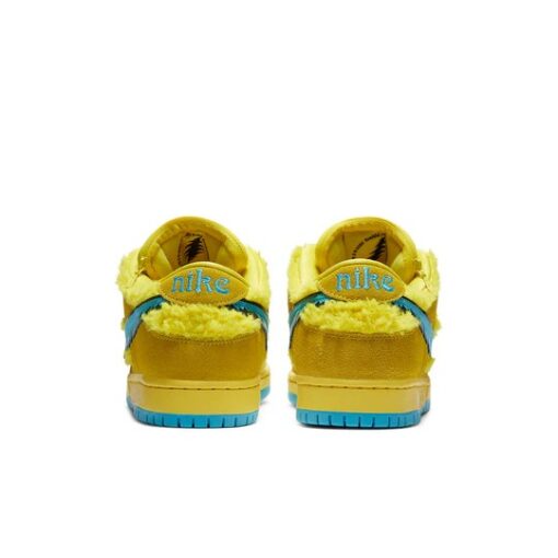 Grateful Dead x Nike SB Dunk Low Yellow Classic Kicks